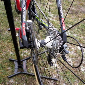 CX-Worlds_Marcel_Wildhaber_Scott-Addict-CX-SL_prototype_carbon_disc-brake_cyclocross_bike_thru-axle_rear-end