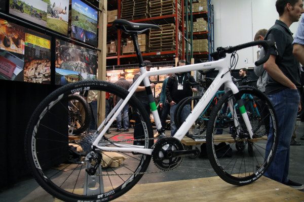 Salsa warbird gravel bike carbon aluminum  powderkeg tandem mountain bike  (12)