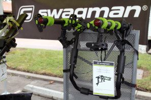 Swagman racks hitch roof mount truck pad thru axle adapter 2015 (2)