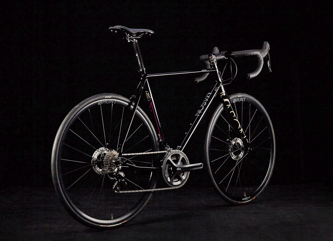 Mason Progressive Cycles Definition Dedacciai aluminum road bike frame with disc brakes