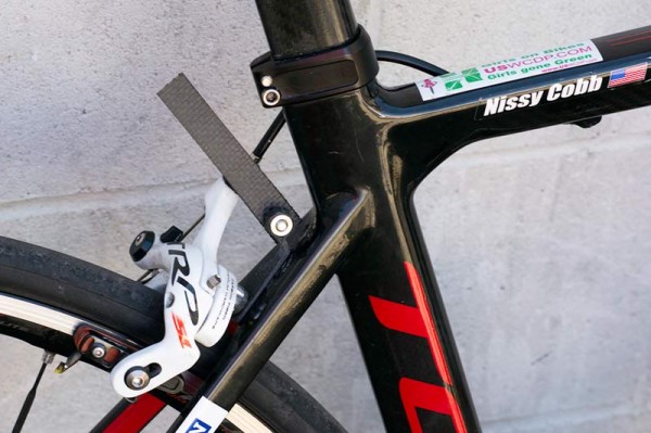 predator-cycles-Razorback-carbon-fiber-road-bike-number-plate-holder3