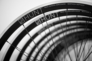 Hunt_Bike_Wheels-road-wheels_Race-Season-Aero-Wide_rims