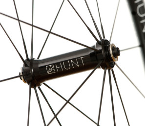 Hunt_Bike_Wheels-road-wheels_straight-pull-spokes_Race-front-hub