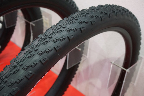 kenda saber 29er XC race mountain bike tire