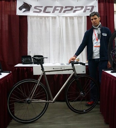 Scappa-titanium-flat-bar-track-bike01