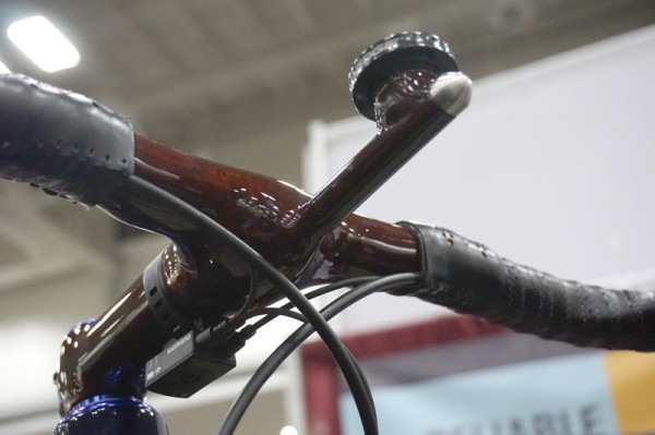 Calfee Cycles custom bar-stem combo with integrated garmin cycling computer K-edge mount