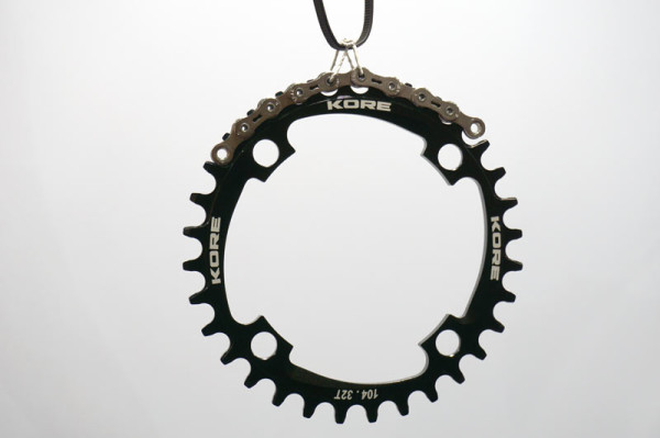 Kore Stronghold narrow wide chainring with hooked teeth