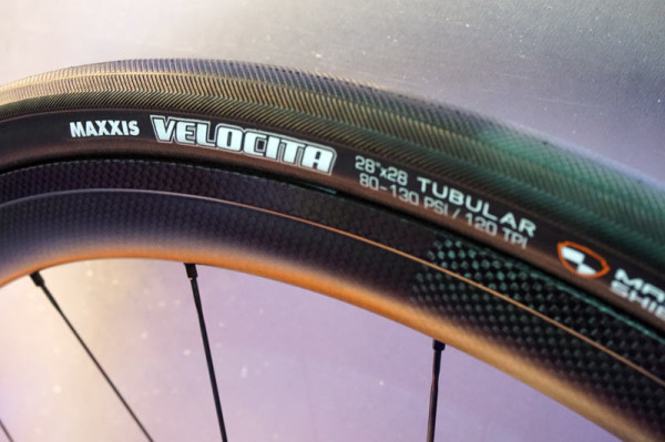 maxxis-velocita-700x28tubular-road-bike-tire01