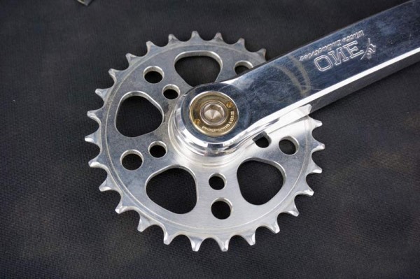 2016-white-industries-narrow-wide-chainring01