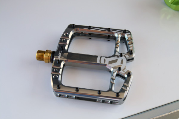 Deity tmac pedal bladerunner blacklabel micro dm stem cavity 35  (2)
