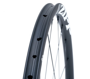 Zipp_30-Course_disc-brake_road-cyclocross_wheelset_tubular-rim