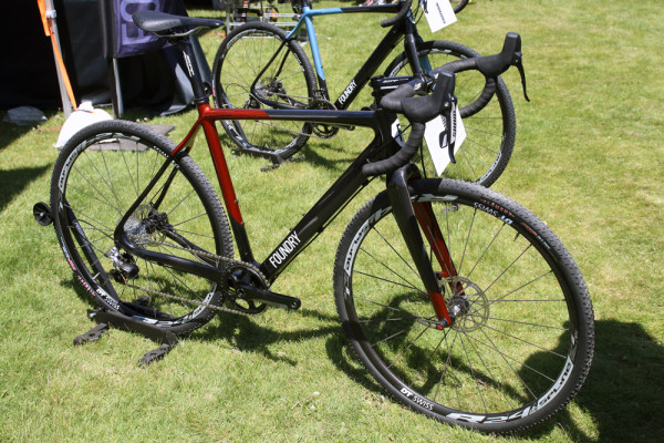 foundry cross bikes 2016 valmont camrock thru axle racing matters (7)