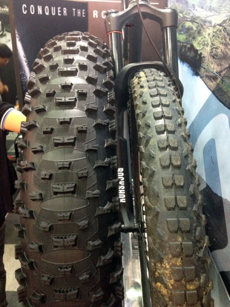 vee-tire-co-snowshoe-2xl-compared-to-Trax-Fatty01
