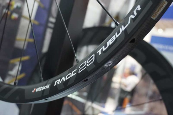 vittoria-graphene-29er-tubular-mountain-bike-wheelset01