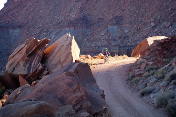 bikerumor pic of the day The White Rim Trail in Moab, Utah on the new Rocky Mountain Sherpa.