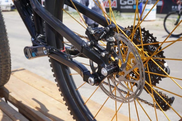 Durango Blackjack full suspension mountain bike can handle 29er or 275-plus wheels