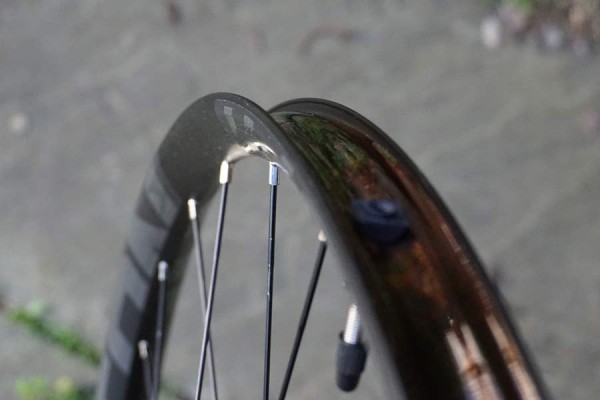 Easton Heist wide mountain bike wheels rim details