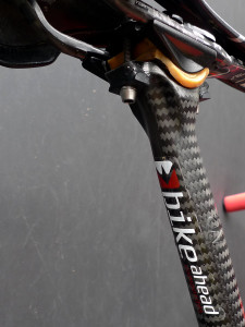 XC_mountain-bike_World-Cup_Nove-Mesto_Stoeckli_Bike-Ahead_prototype-dampened-seatpost_rear