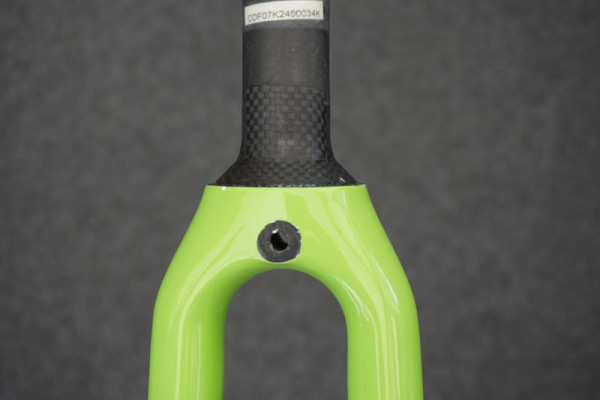 2016 Cannondale SuperSix EVO carbon fiber road bike fork