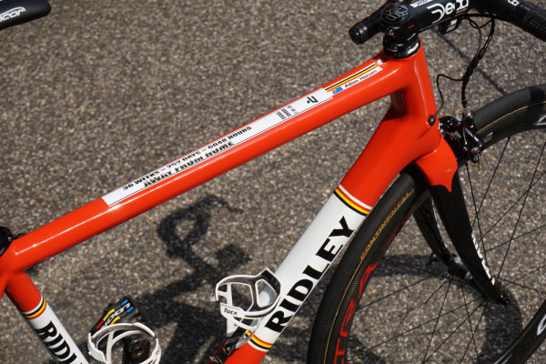 2015-tdf-lotto-soudal-ridley-retro-helium-sl-road-bike01