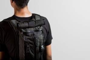 Mission Workshop hauser Hydration Pack, limited edition black camo, roll top