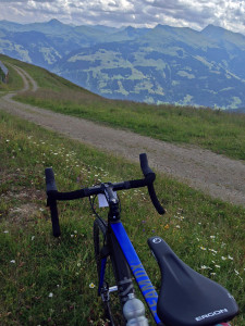 Rose-Bikes_Team-DX-Cross_aluminum_cyclocross-bike_alpine-vista