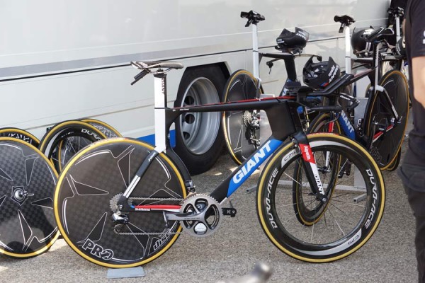 TDF2015-Giant-Alpecin-TT-bike-01