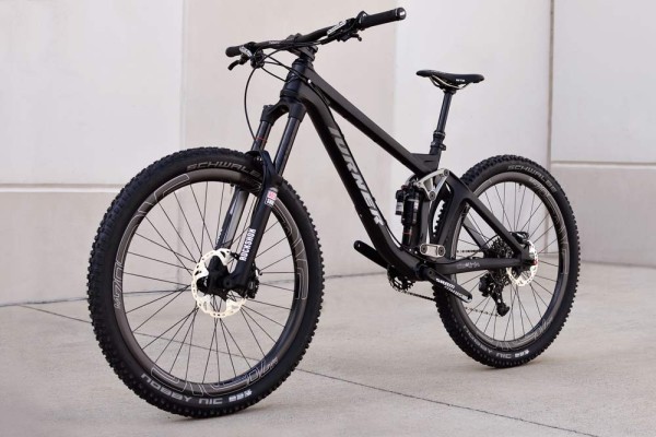 2016 Turner RFX v4 carbon fiber 160mm enduro mountain bike