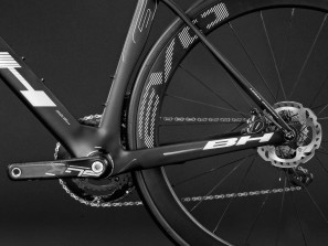BH-Bikes_G7-Disc_aero_disc-brake_road-bike_non-driveside-detail