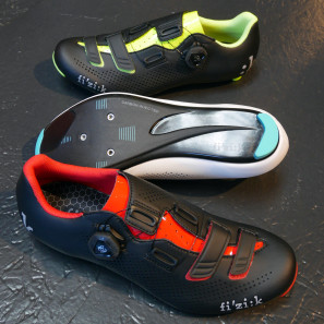 Fizik_R4_mid-level_carbon-reinforced-nylon_road-bike-shoe_colors