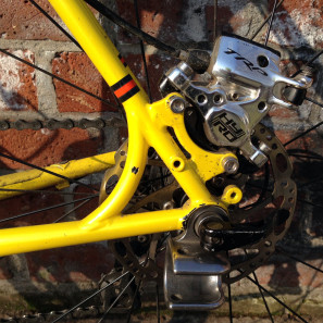 Genesis_Equilibrium-Disc-20_Reynolds-725-steel-all-road-gravel-bike_nondirveside-dropout-brake-detail