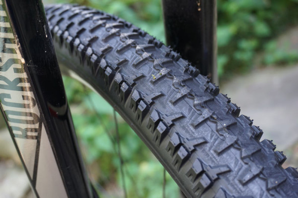 hutchinson python2 xc mountain bike tire review with actual weights and width measurements