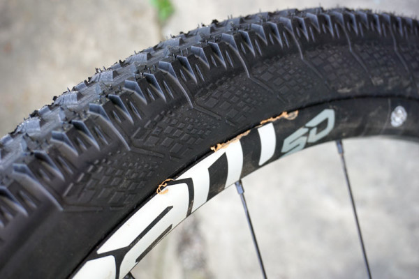 hutchinson python2 xc mountain bike tire review with actual weights and width measurements