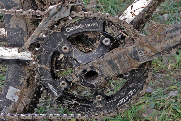 Praxis-Works_cold-forged-chainrings_Cyclocross-CX-Compact_46-36_muddy-on-Clark