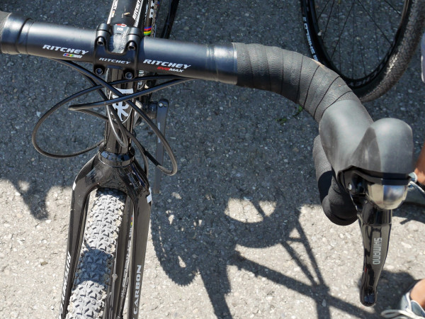 Ritchey_WCS-EvoMax-flared-road-handlebar_Swiss-Cross