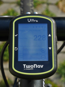 TwoNav_Ultra_GPS_cycle-computer_graph-screen
