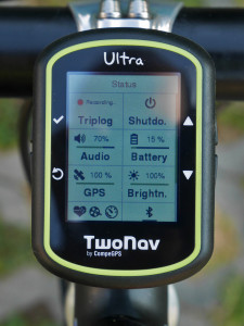 TwoNav_Ultra_GPS_cycle-computer_status-screen