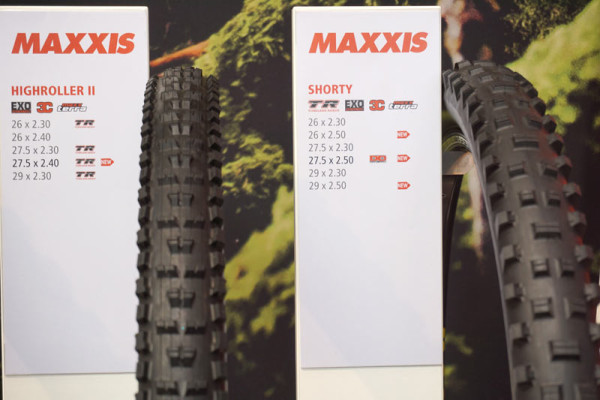 2016-Maxxis-shorty-and-highroller-II-mountain-bike-tire01