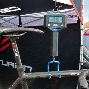 Centurion_Crossfire_carbon-cyclocross-race-bike_actual-weight_7500g_detail