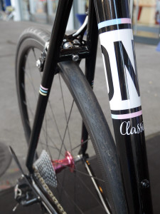 Festka_ONE-Classic_carbon_custom-road-bike_seattube-detail