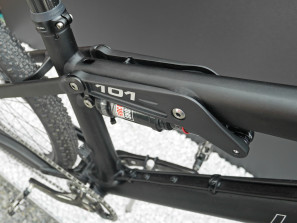 Liteville_101-mk1_aluminum-XC-cross-country-mountain-bike_rocker-arm-detail