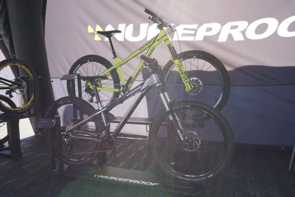 2016-Nukeproof-Scout-275-650B-alloy-hardtail-mountain-bikes01
