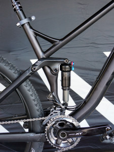 Canyon_Nerve-AL-9-9_aluminum-110mm-full-suspension-XC-trail-mountain-bike_suspension-detail