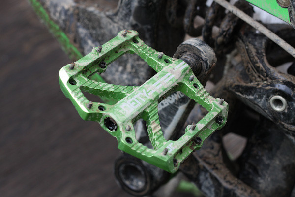 Deity Bladerunner pedals, top shot