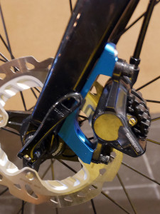 Fabike-C2_flexible-adjustabe_carbon-gravel-road-bike_fork-brake-mount