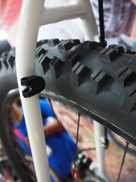 IB15_State-Bicycle-Co_Pulsar_29er_cable-guide
