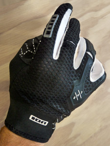 Ion-Products_new_Gat-reinforced-lightweight-mesh-gloves