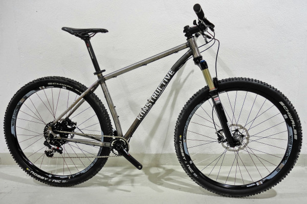 Konstructive_Tanzanite_all-mountain-29er-raw-steel-hardtail-mountain-bike_driveside-complete