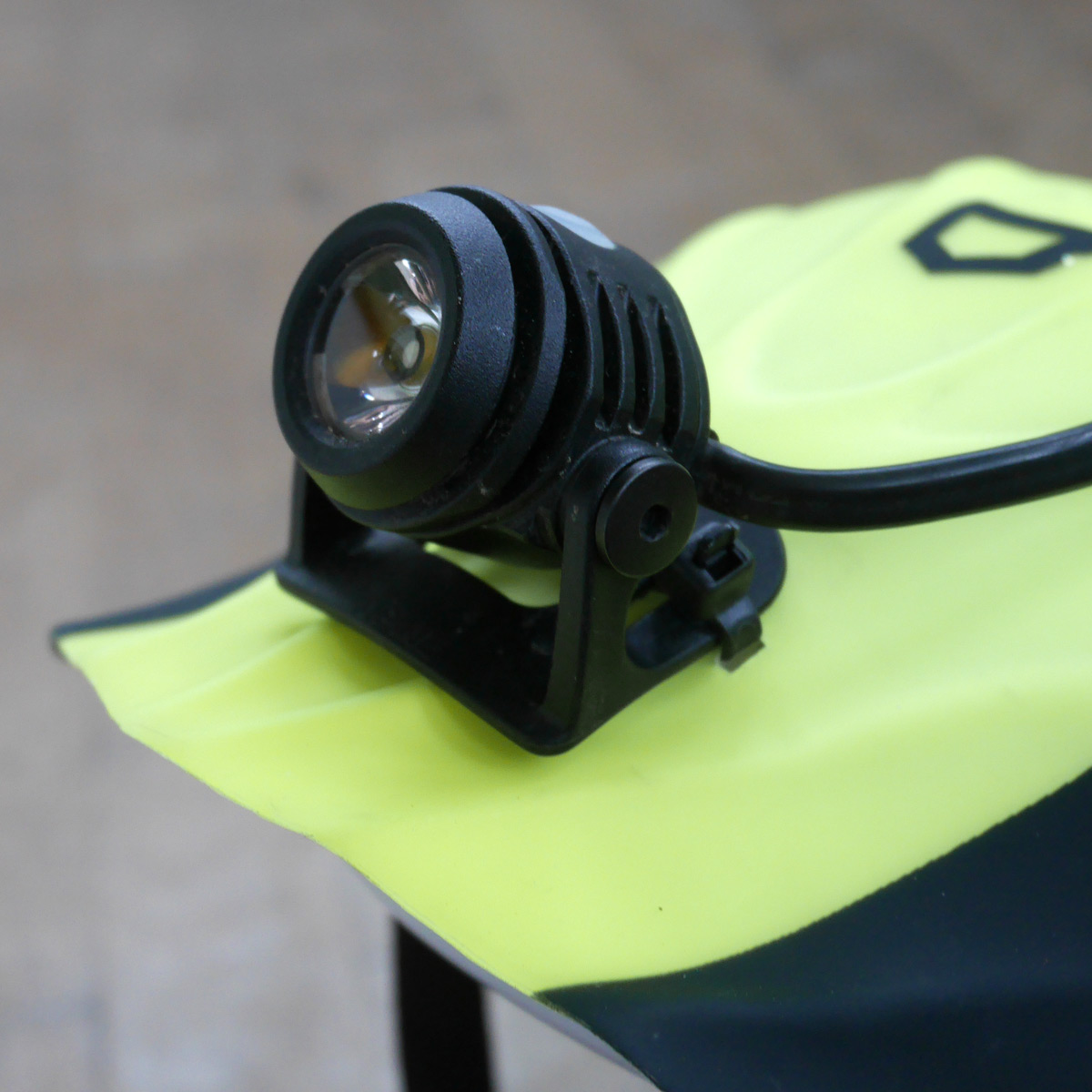 Review: Lupine Rotlicht auto brake light and Neo headlamp - Bikerumor