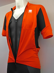 Sportful_R&D-Jersey_long-distance-technical-jersey